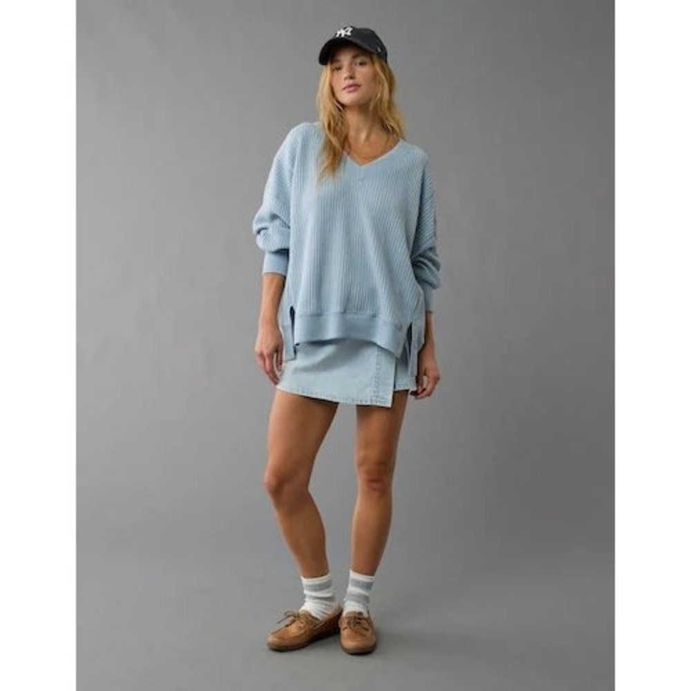 American Eagle Seriously Lived-In‎ Waffle Knit V-Neck Sweater Light Blue XS